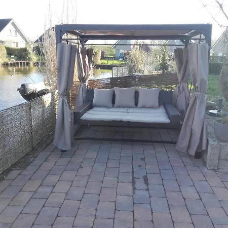 Дом отдыха Perle Am Ijsselmeer Mit Eigenem Tretboot *