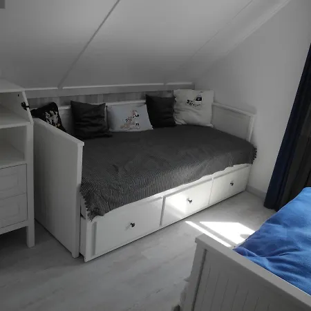 Perle Am Ijsselmeer Mit Eigenem Tretboot Medemblik