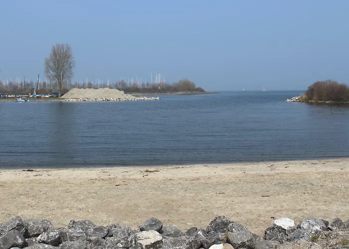 Perle Am Ijsselmeer Mit Eigenem Tretboot * Medemblik