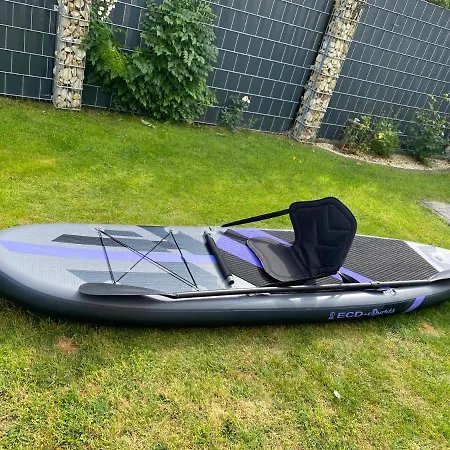 Perle Am Ijsselmeer Mit Eigenem Tretboot Feriehus